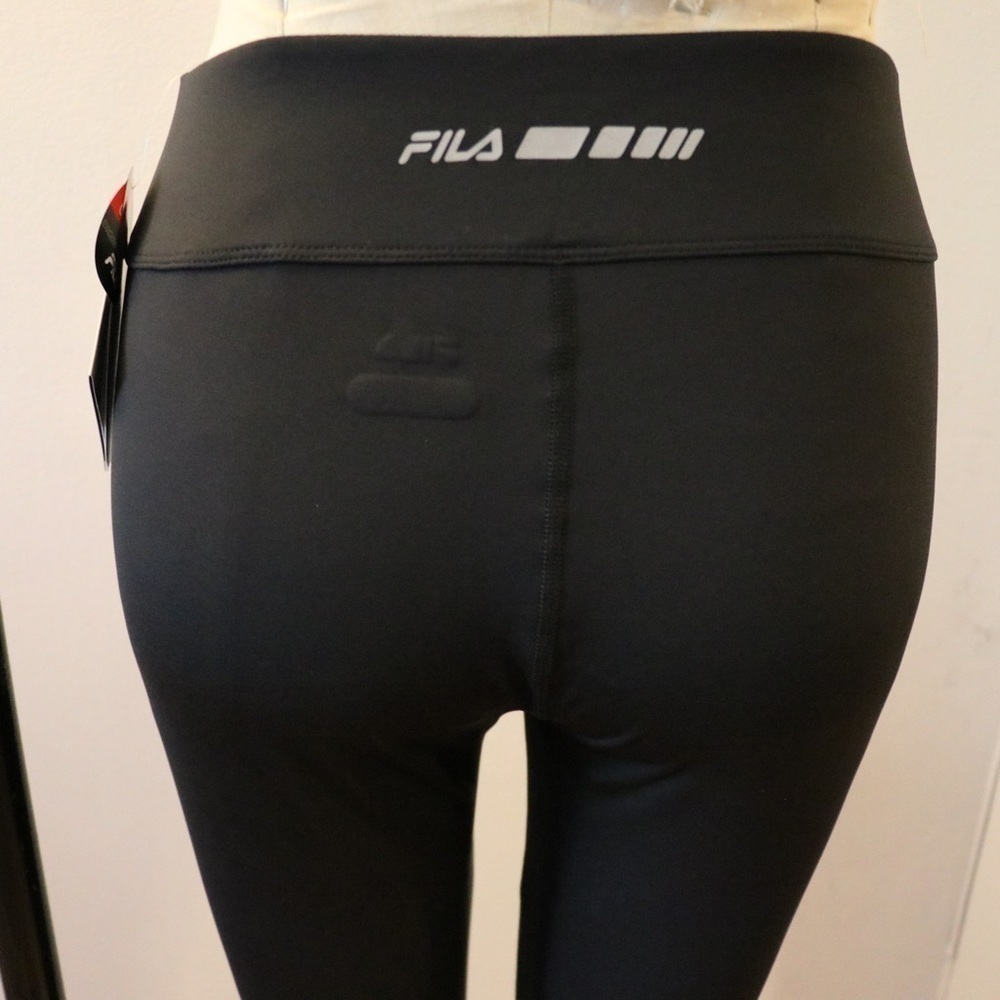 NEW Fila Black Platinum 3/4 Capri  Black/Blue Leggings - Picture 10 of 15
